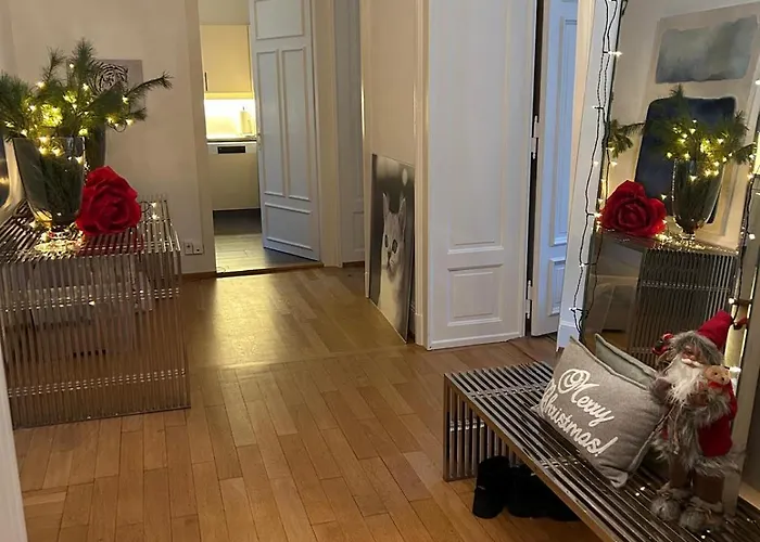 Historic Charm In モントルー